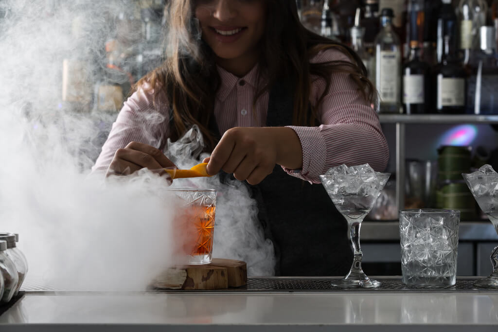 The Magic of Cocktail Smokers with Wood Shavings